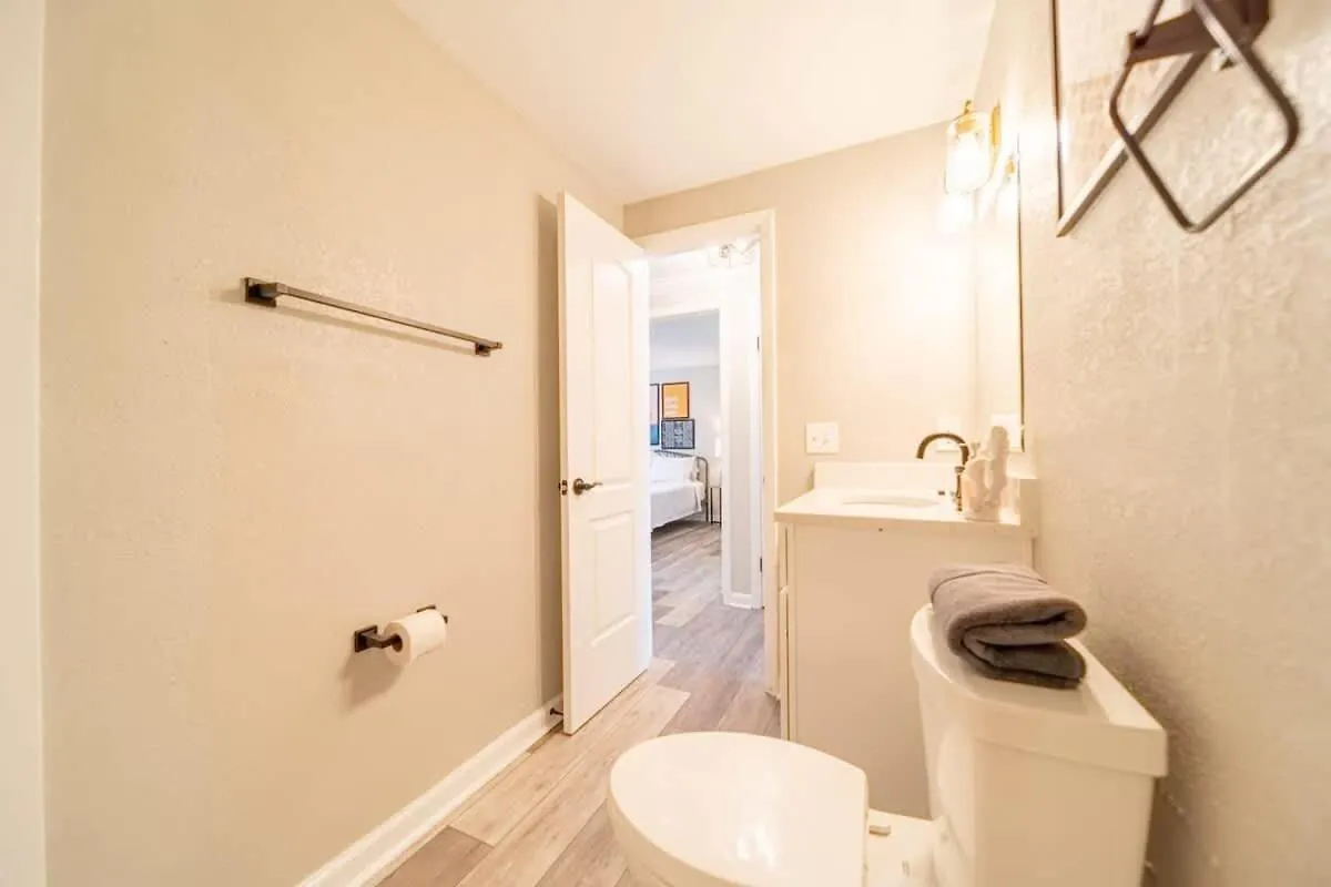 Ov Mosaic - Tide Suite North Camellia Acres Apartment
